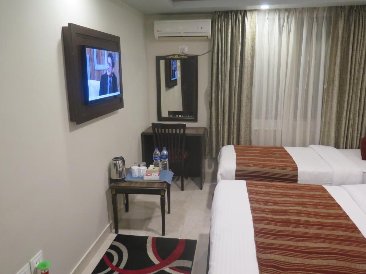 Hotel Pipal Tree Katmandou Extérieur photo
