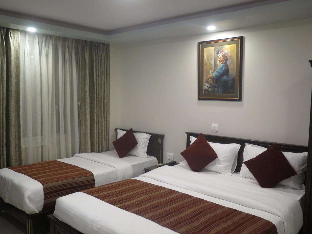 Hotel Pipal Tree Katmandou Extérieur photo